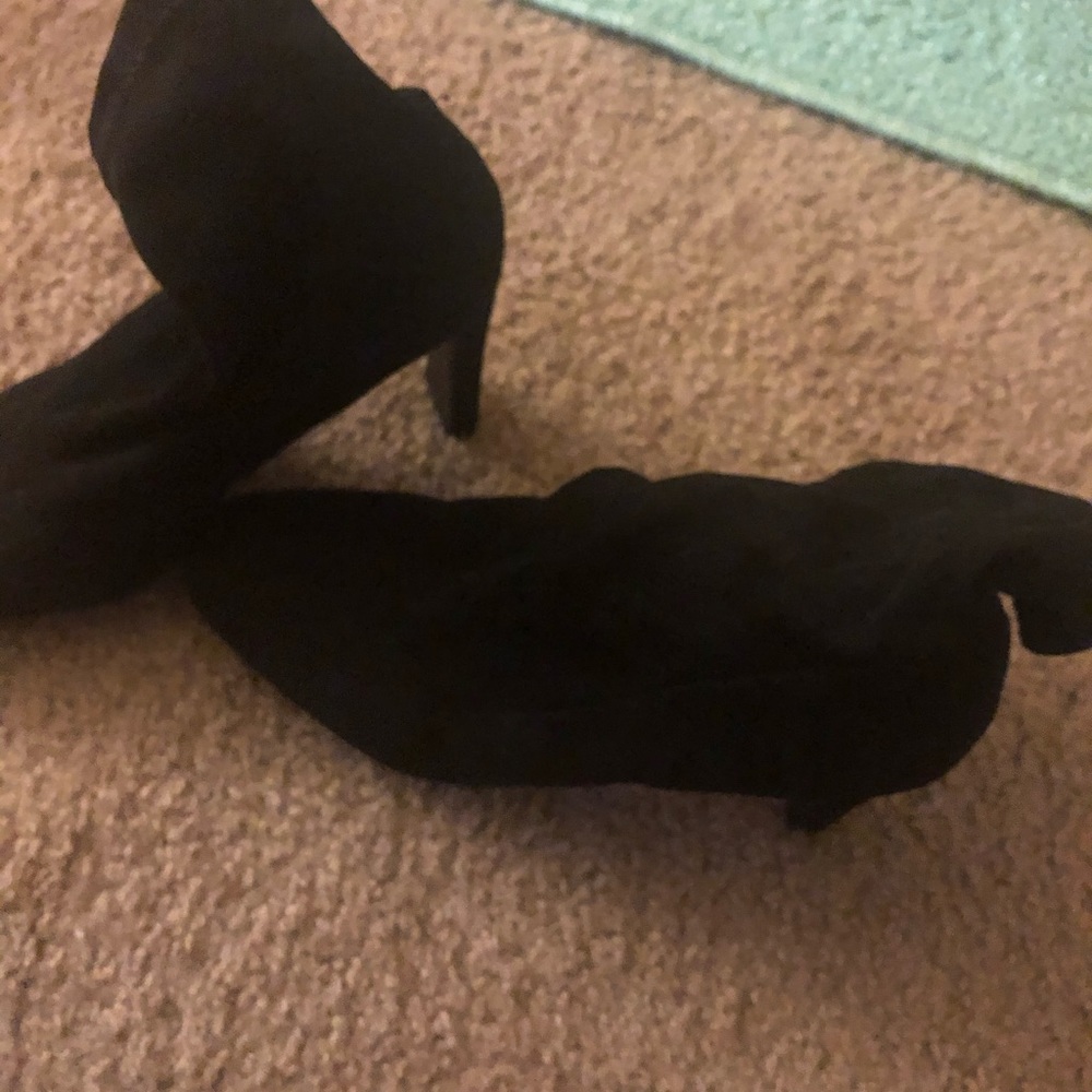 Black Suede Ankle Boots Size 9 Woman